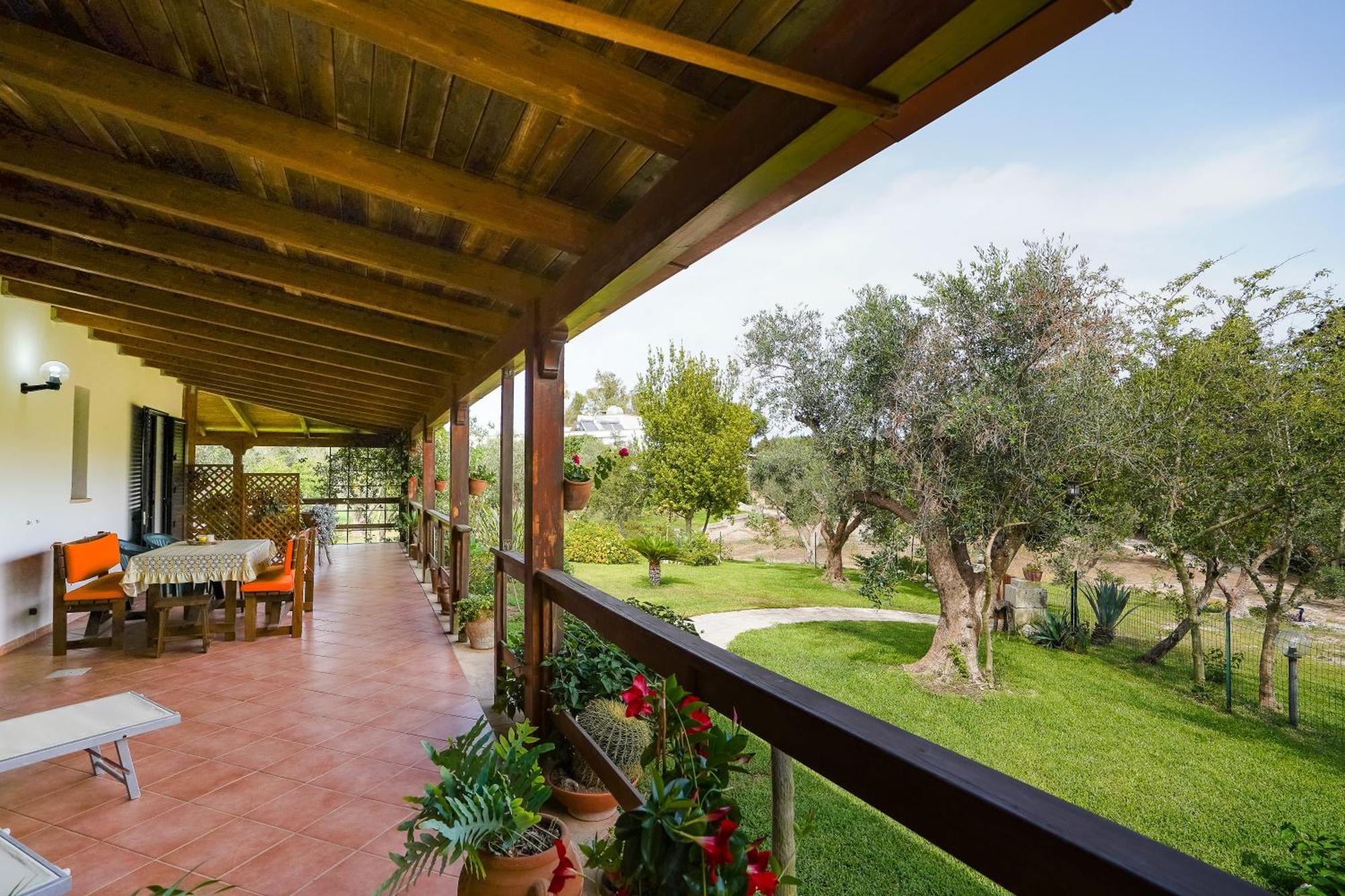 Casa Vacanza Russo Fernando Alimini Buitenkant foto