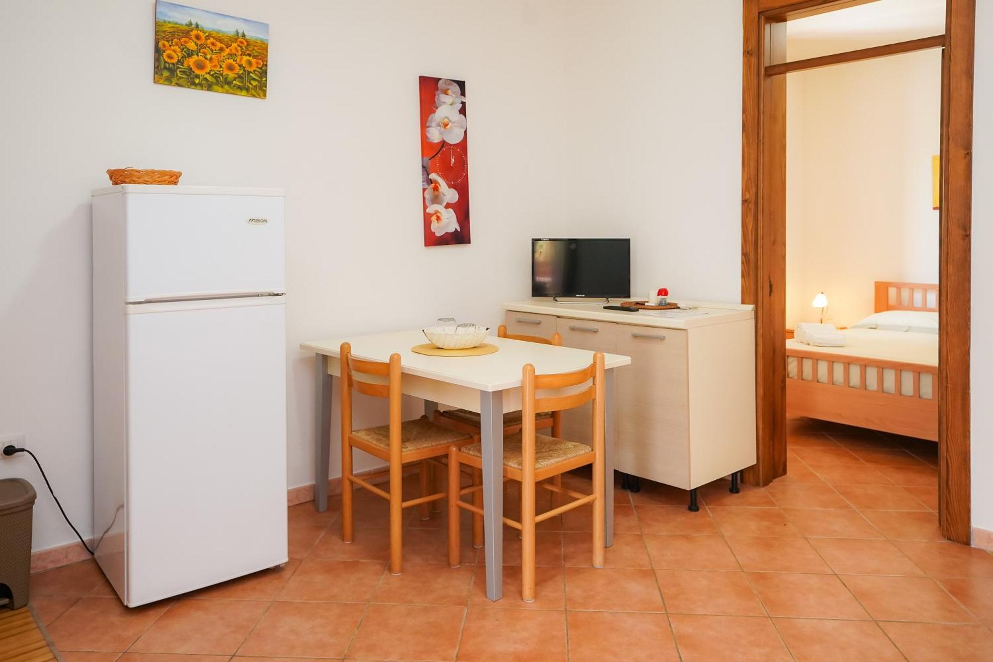 Casa Vacanza Russo Fernando Alimini Buitenkant foto