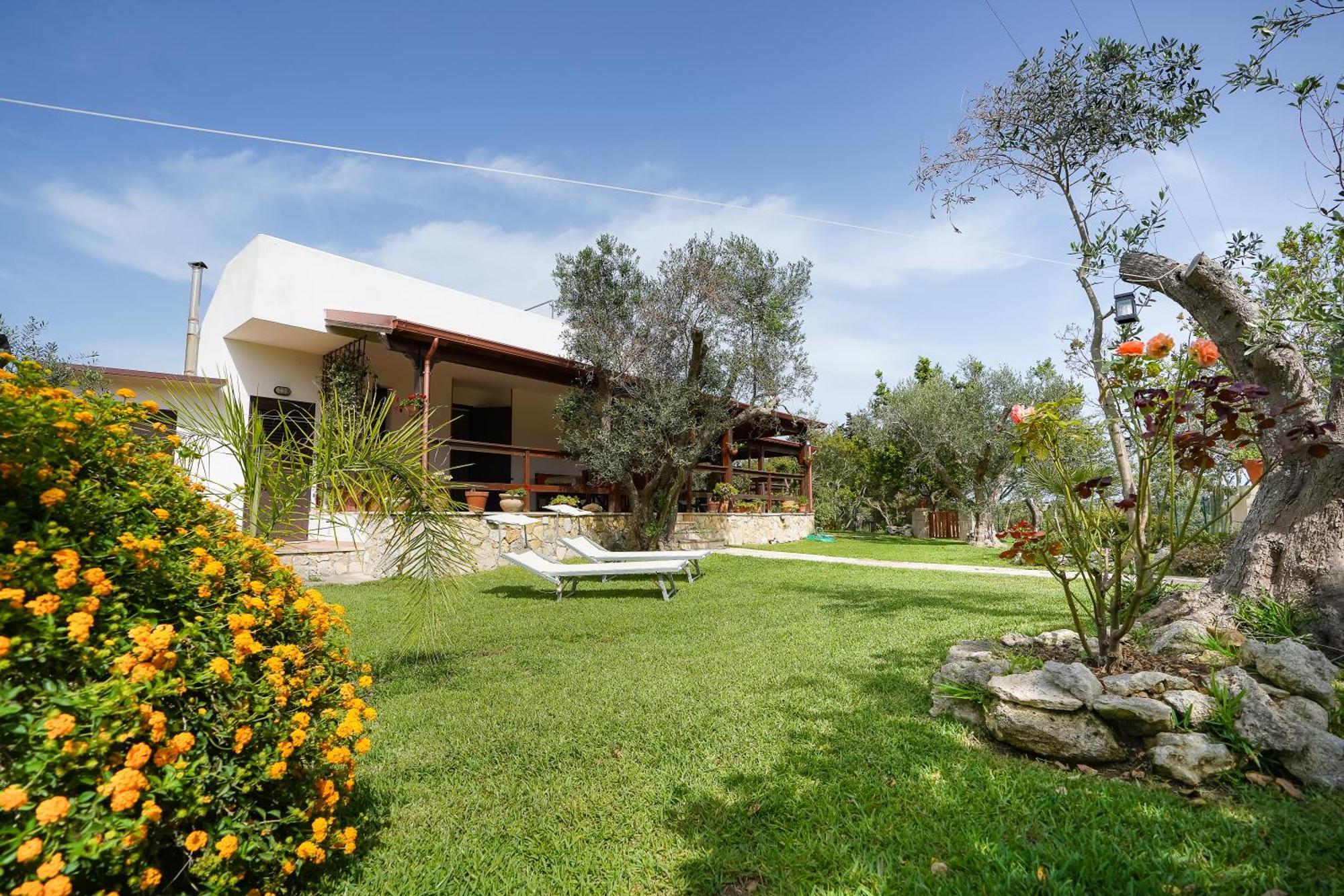 Casa Vacanza Russo Fernando Alimini Buitenkant foto